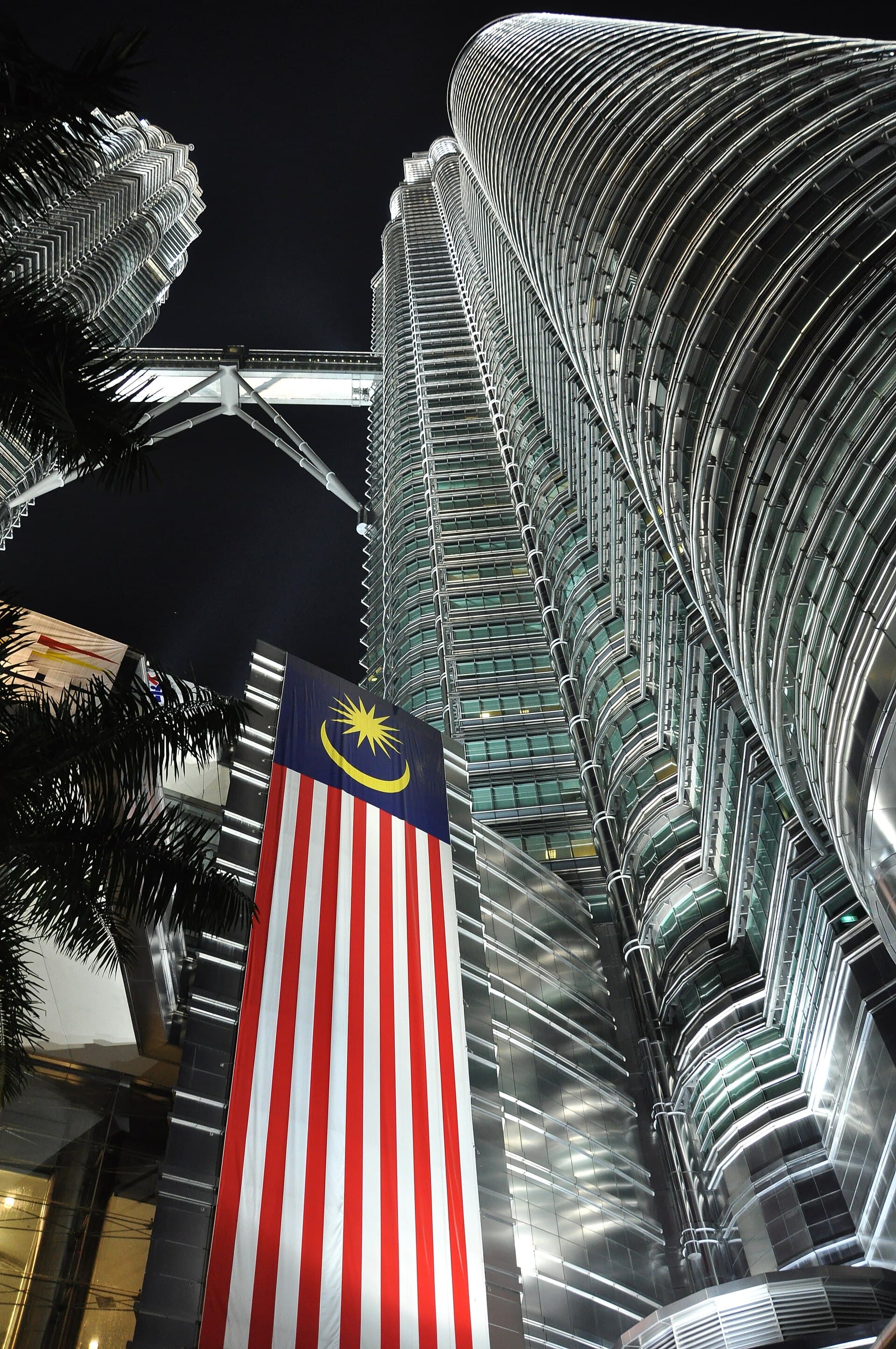 Malaysia — Twin towers & island escapes
